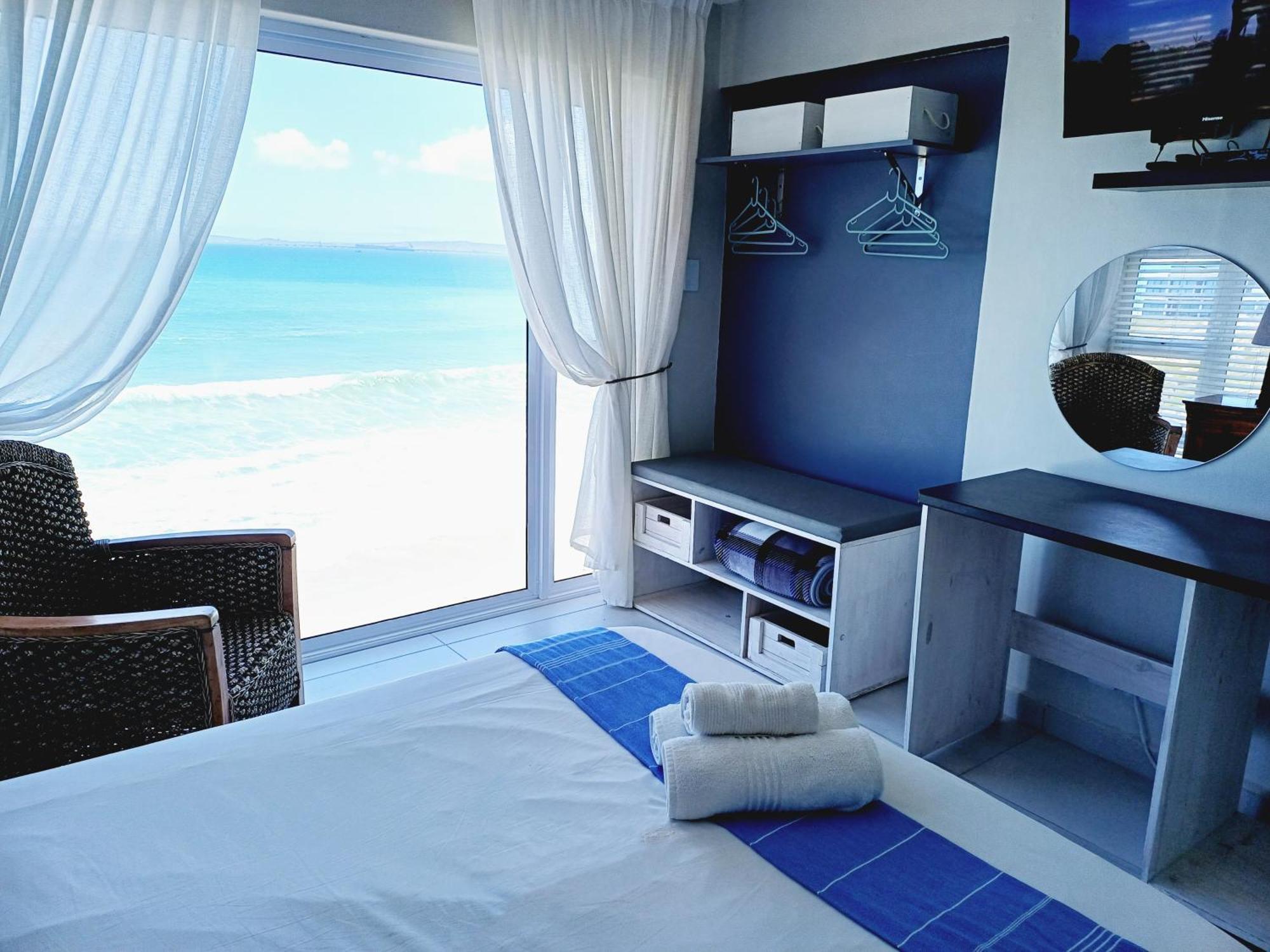 Langebaan Beach Towers Bagian luar foto
