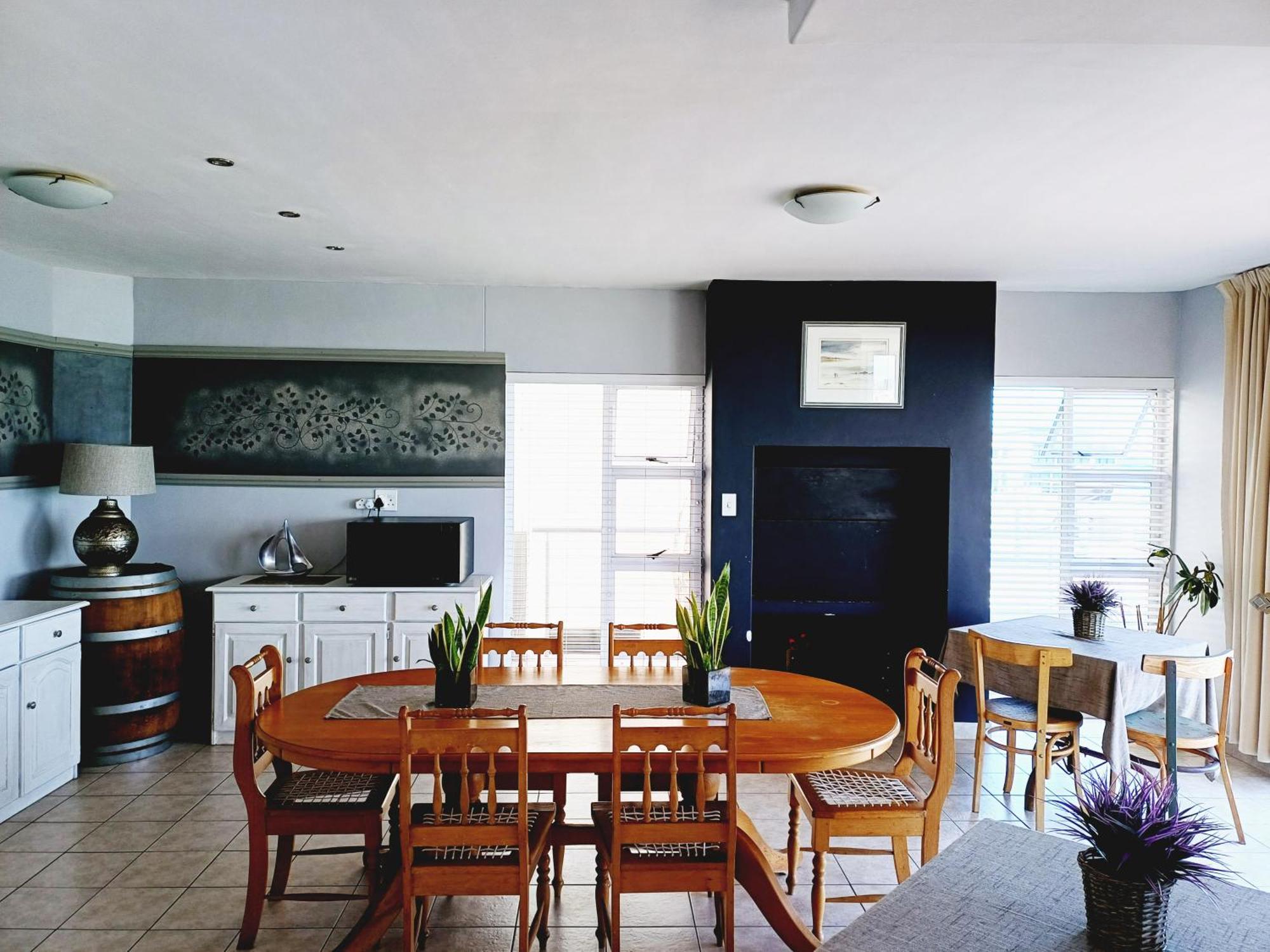 Langebaan Beach Towers Bagian luar foto