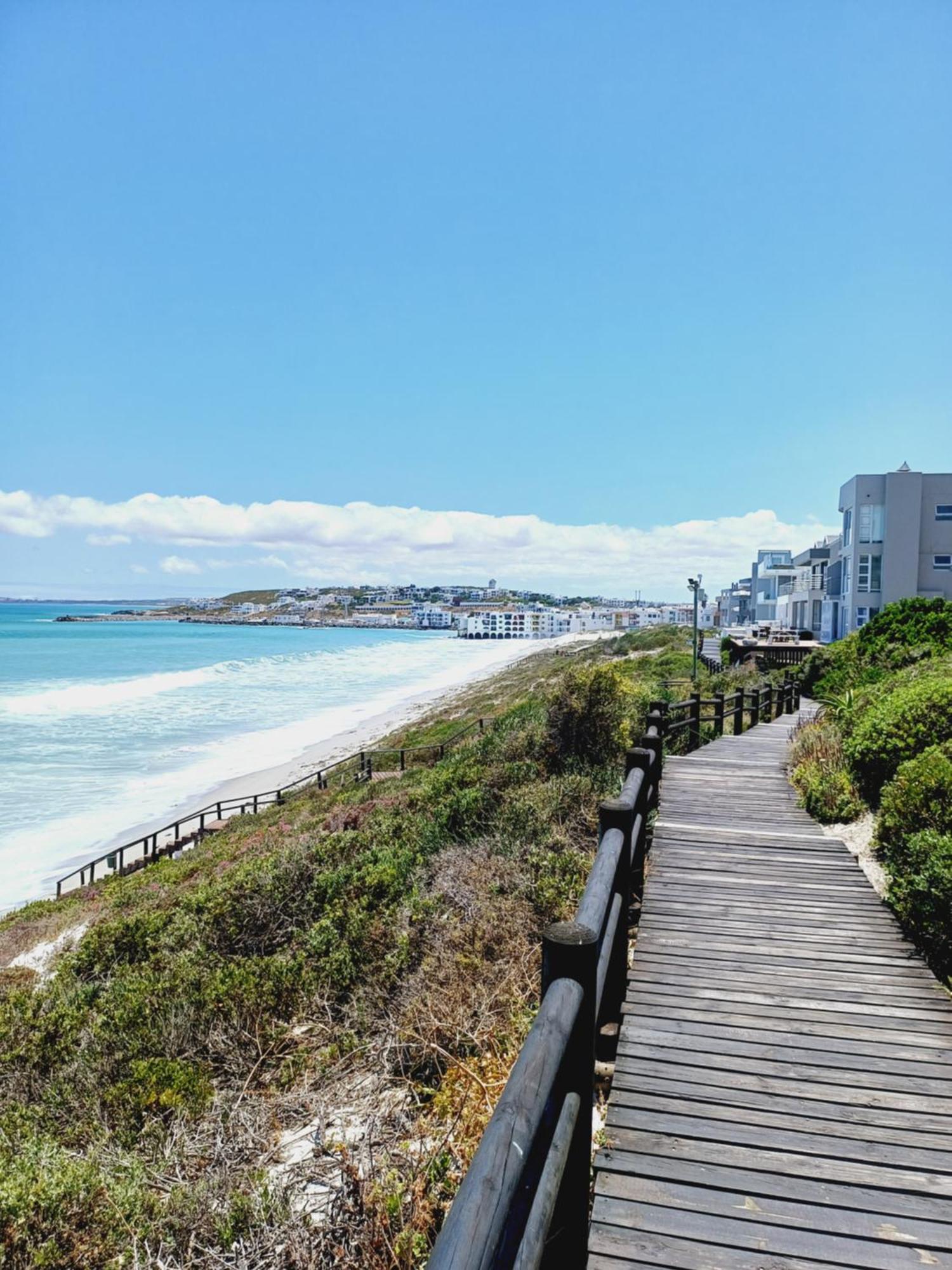 Langebaan Beach Towers Bagian luar foto